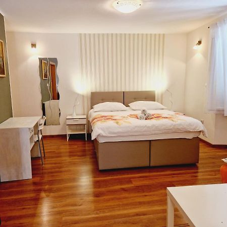 Apartment Casa Nova Rovinj Exteriör bild