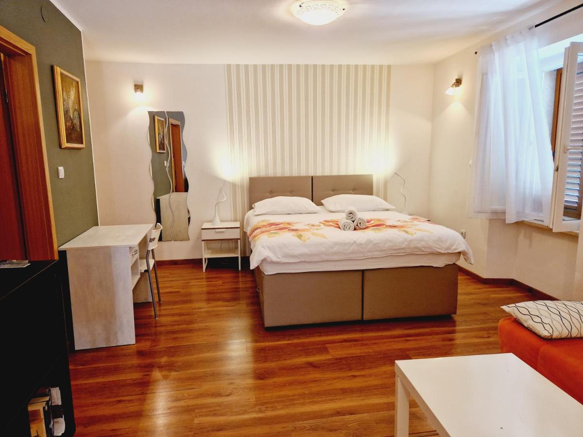 Apartment Casa Nova Rovinj Exteriör bild